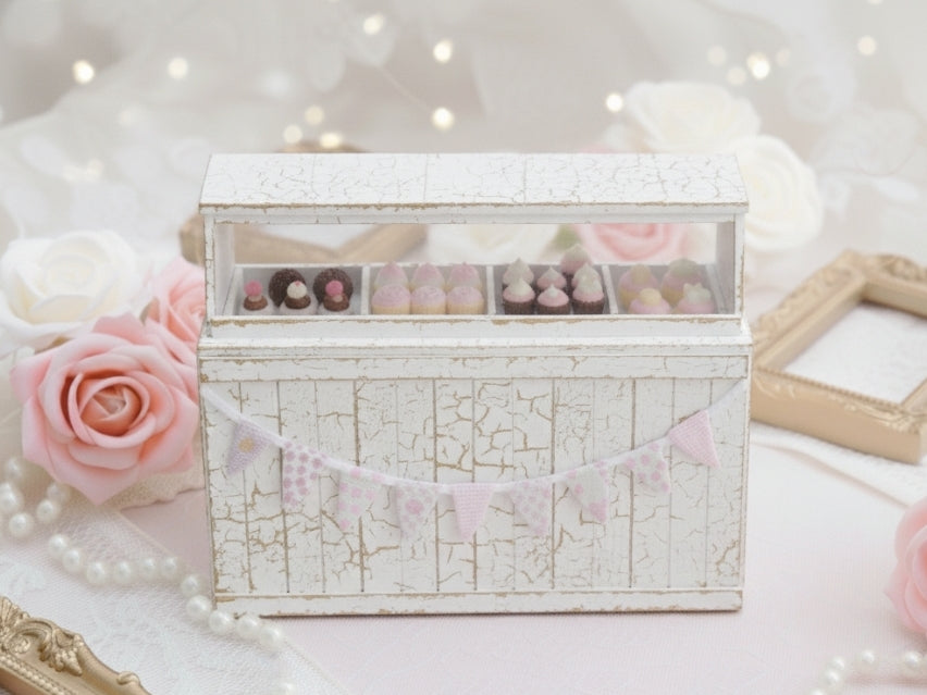 1:12 Deluxe Shabby Chic Bakery Counter With Scented Bakery Treats LAST ONE