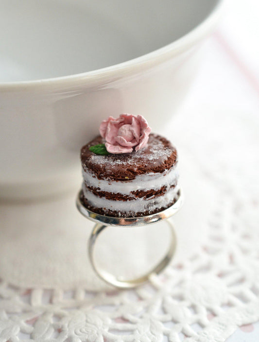 Shabby Chic Naked Cake Ring - Chocolate - Decadent Minis