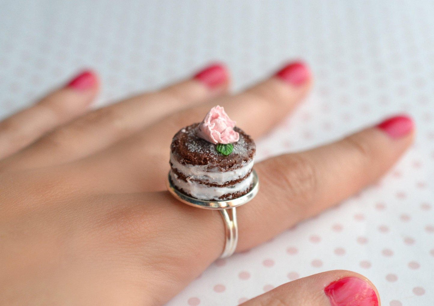 Shabby Chic Naked Cake Ring - Chocolate - Decadent Minis