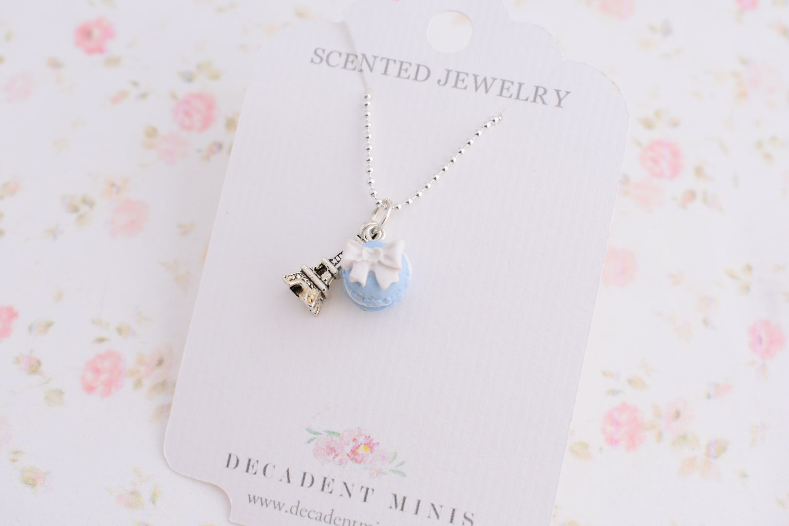 Scented Macaron Bow Necklace - Decadent Minis