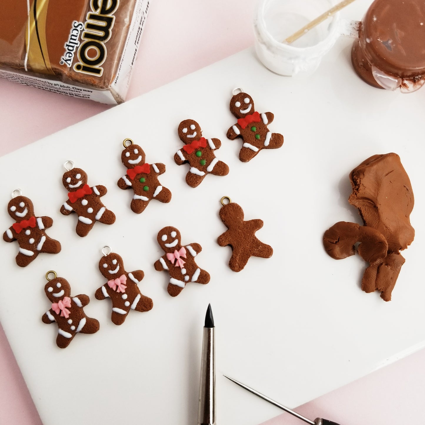 Scented Gingerbread Man Necklace - Pink Christmas Bow - Decadent Minis