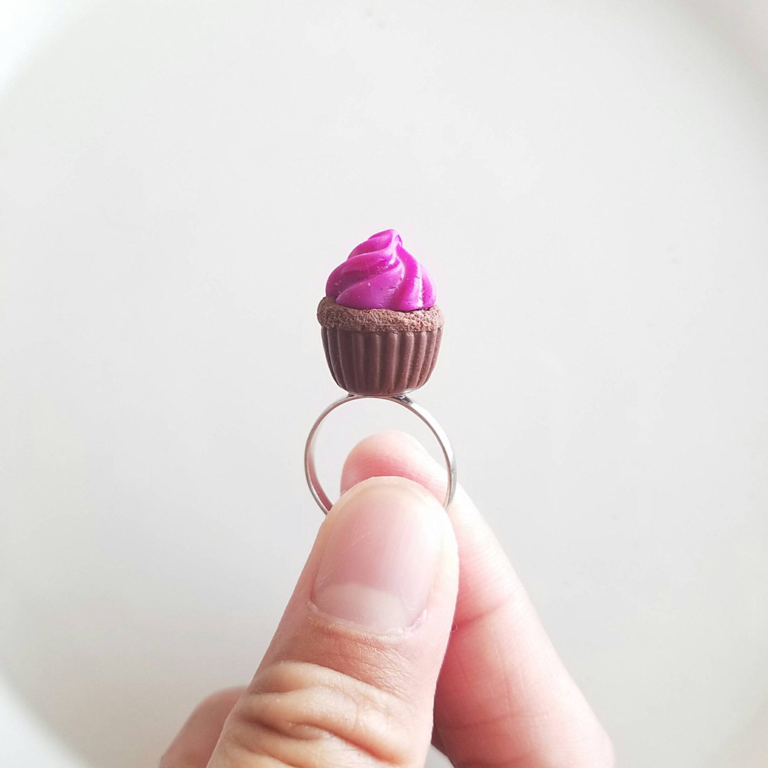 Cupcake Ring Grape Scented - Decadent Minis