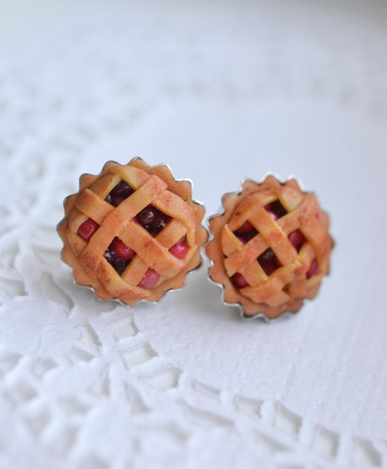 Old fashioned Cherry Pie earrings - Decadent Minis