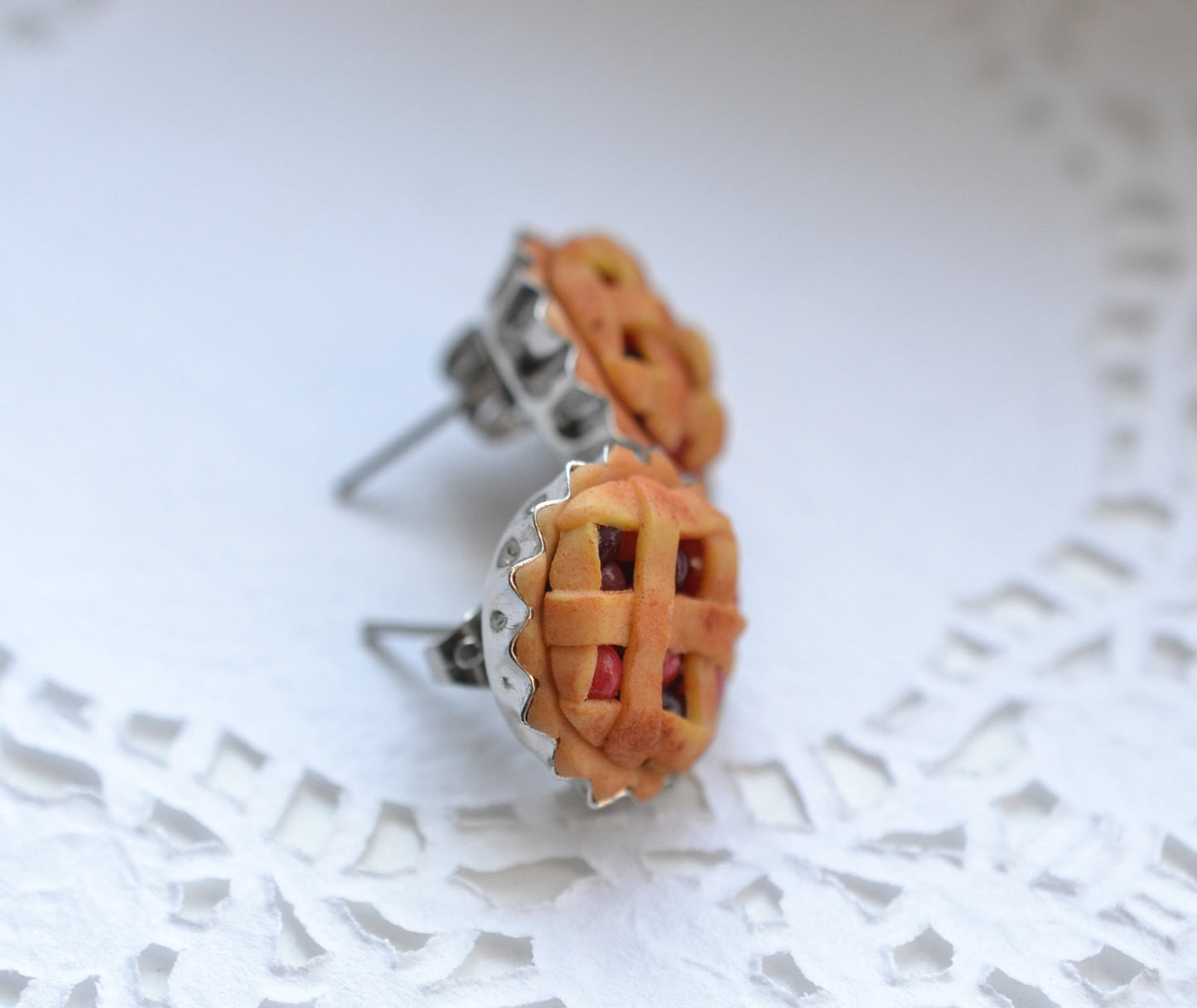 Old fashioned Cherry Pie earrings - Decadent Minis