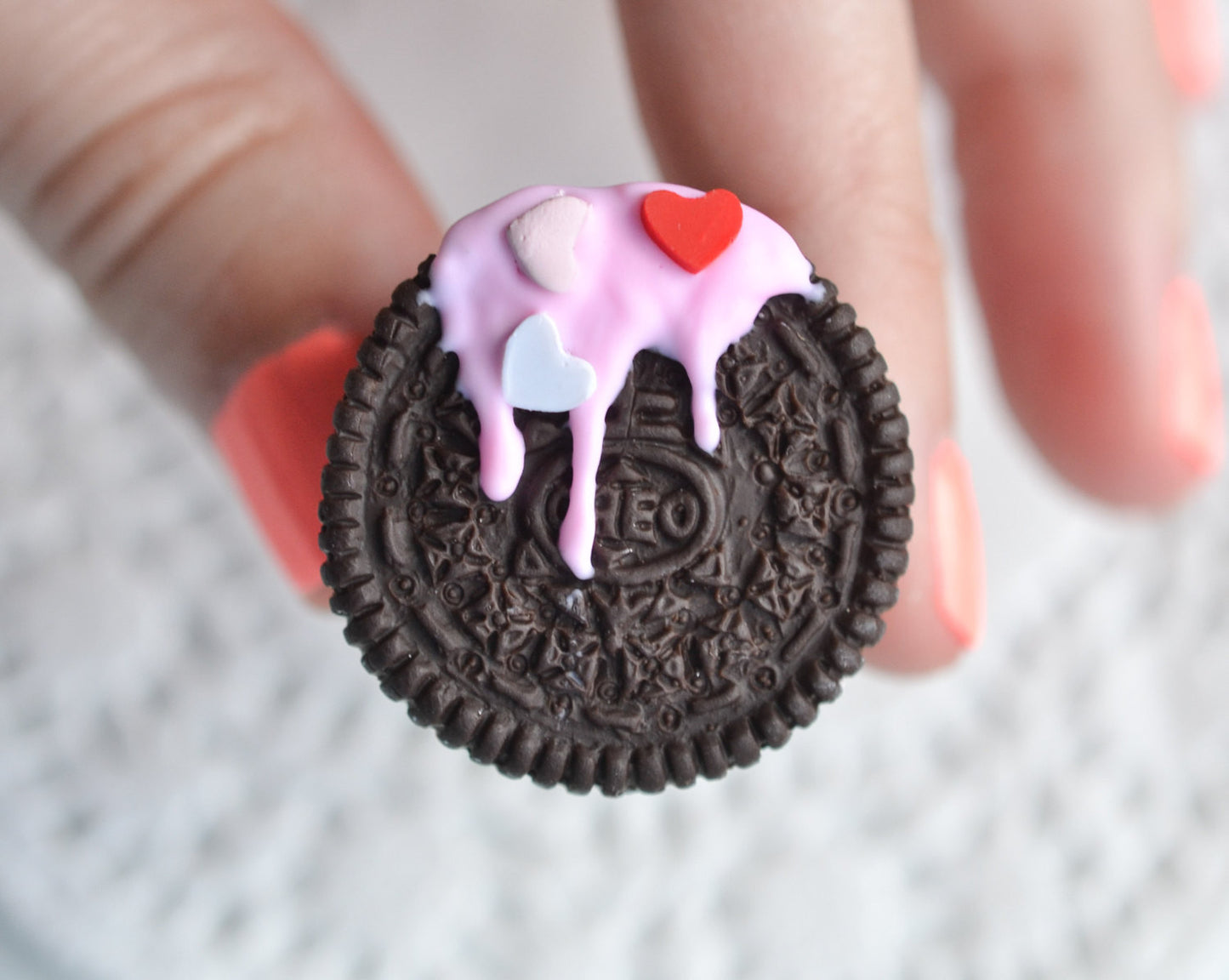 Scented Oreo Cookie Ring - Decadent Minis