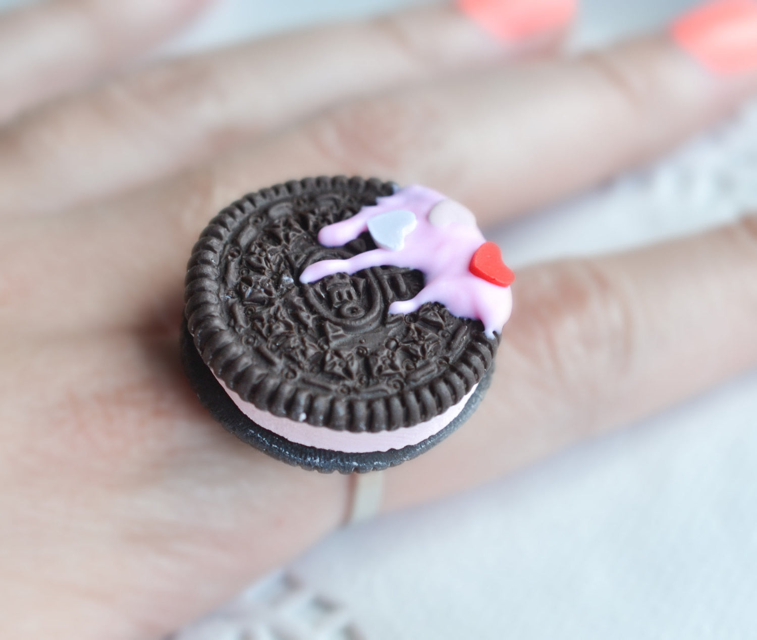 Scented Oreo Cookie Ring - Decadent Minis