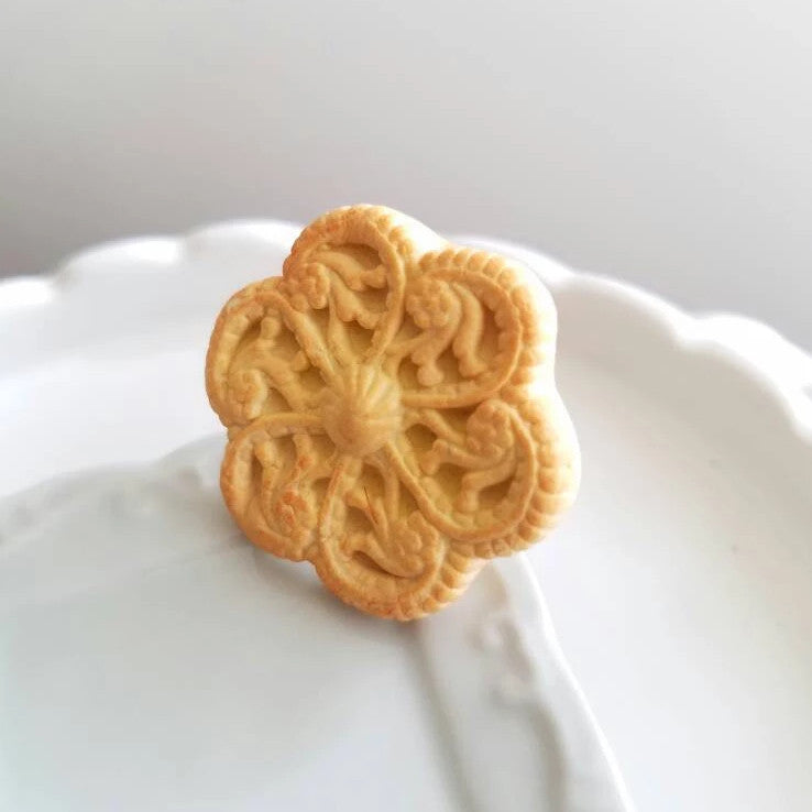 Scented Lemon Butter Cookie Ring Food Jewelry - Decadent Minis